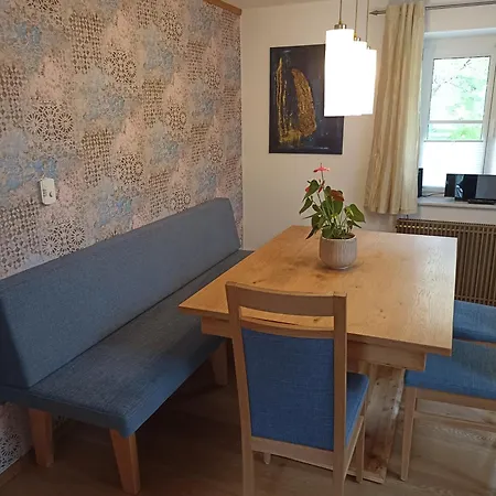 Mayrhofer Appartement *